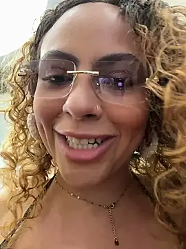 Chloe_Leaozinho - Gozar no provador