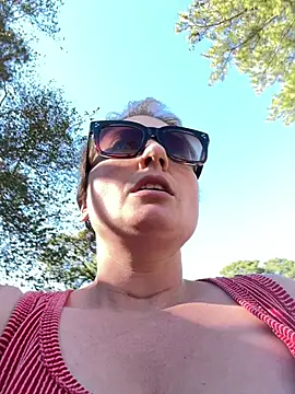 MrsRobinsonnn - Pussy play when tip