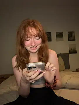 HoneyBunnyyy - show my boobs for 3 min 🍑