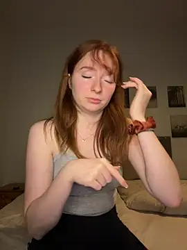 HoneyBunnyyy - show my boobs for 3 min 🍑