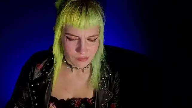 BlairVixen - Naked for me Mistress