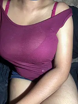 Tanasha - Hot one big boobs show
