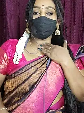 Naughty_Shilpa_Tamil - Boobs oil show