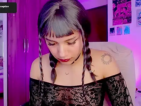 Melissahowl - Dildo show with big squirt