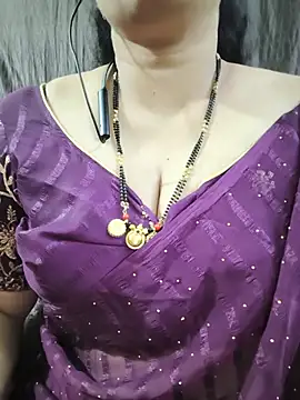 Bhuvana_555 - Boobs on honey