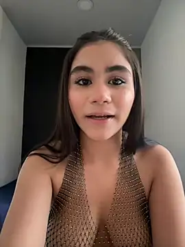 Shairarose_ - Sorpresa bien caliente con mi pussy😈