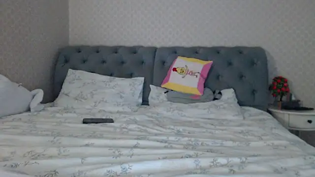 Isabelitta333 - 69 88 123 234 345 556 undres nude squirt