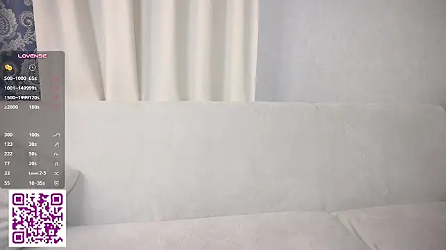 Bubblegum_babyyy - Ride a pillow and touch my clit