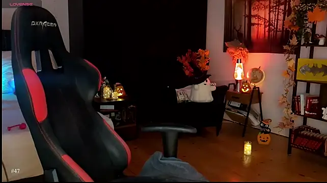 Lisaonthemoon - Last tipper gets 3 surprise Videos <3