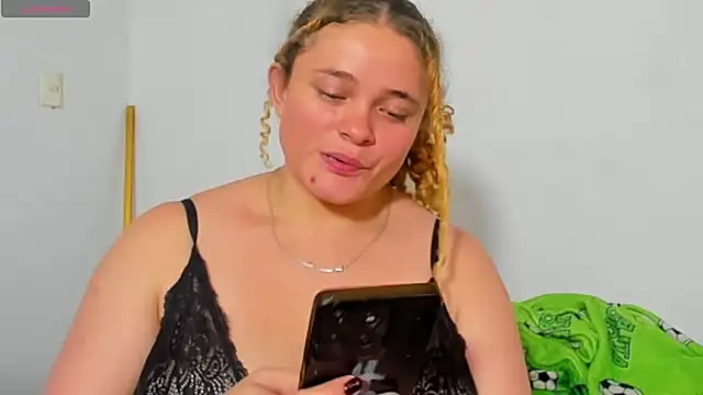 Cherrysweetyx - hard squirt