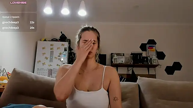Hot__K - wet my pussy