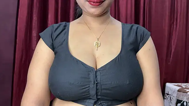 Hi_Rashi - 💖 sexy ass oil with 50x sprank 💖