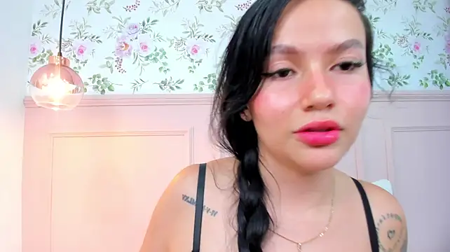 Emma_rose29 - Fingers in vagina for 1 minute