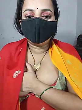 Sweety-girll - Full nude public 2 mint