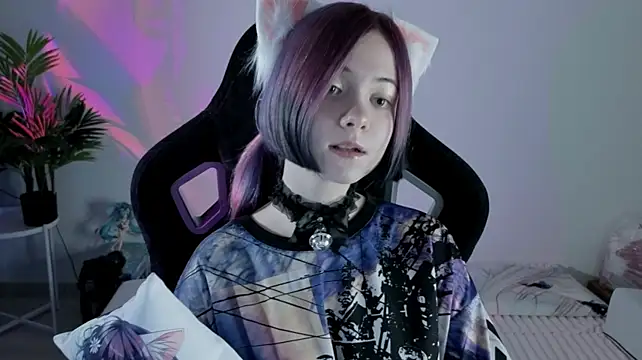 Hikkacat - 🤍 sexy ahegao