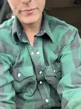 GoldenFlameGoddess - Booo! 👻