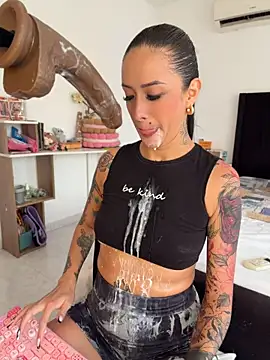 ValentinaBianchi - 4 min control hard and bath milk hard