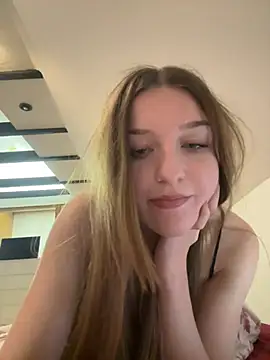 MyCherryKiss - Go Doggy and Twerk 🥵💦