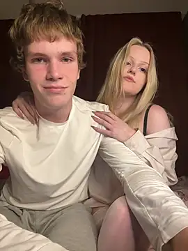 SensualTeenCouple - French kiss
