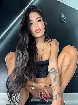 MystiqueXXX - FINGERING PUSSY IN PUBLIC RECEPTION! 🔥