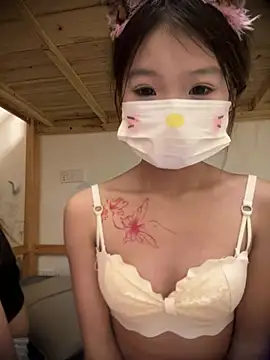 Angel-Sisters - 怎么办被大叔拦到了 他想强奸我们 鸡吧好大啊 淫水被大叔搞得到处都是