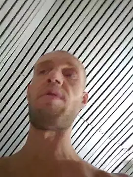 Hola_Homo - Finger her pussy + last tip gets a pic