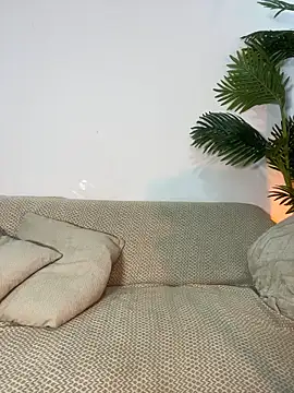 LucianaM_13 - 4 FINGERS PUSSY PLAY? (HARD ONE) 💦