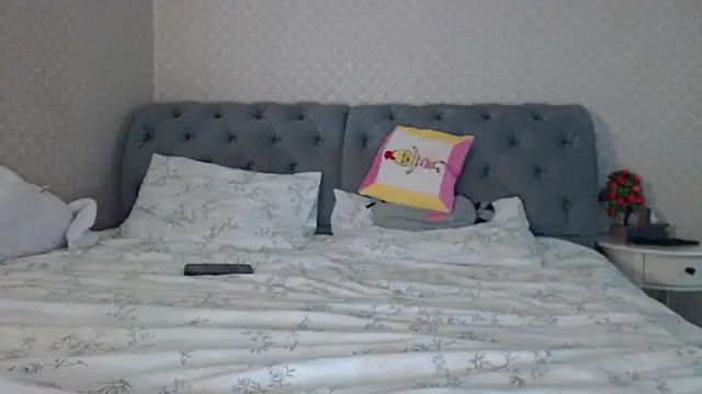 Isabelitta333 - 69 88 123 234 345 556 undres nude squirt