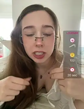 Tsuki_chan_on - Ficar peladinha 🩷