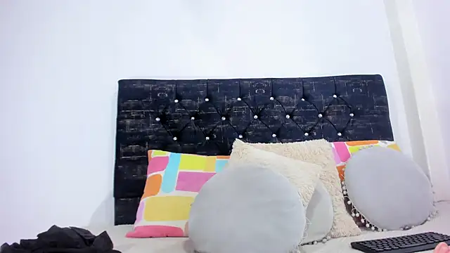 RubyLuxeX - Ride with my dildo