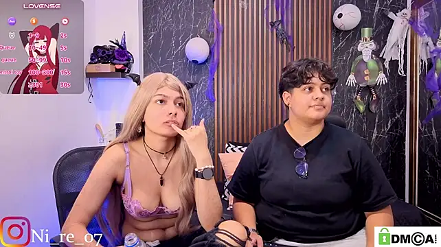 Nico_Blaze22 - Play with the dildo on the clitoris🥰