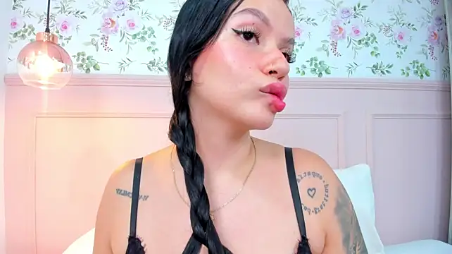 Emma_rose29 - Fingers in vagina for 1 minute
