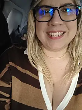 MissMaria - GET ME NAKED IN THE CAR / PELADINHA