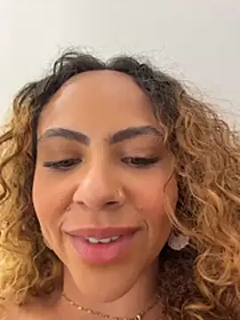Chloe_Leaozinho - Gozar no provador