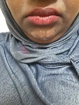 Tamilfathima - Vibrate in pushy