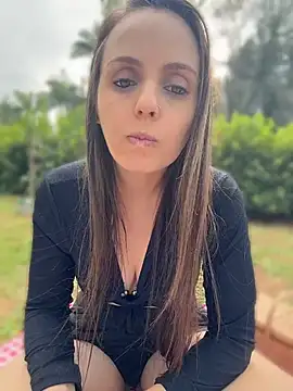 Evamoderninha - Visão de baixo sem calcinha