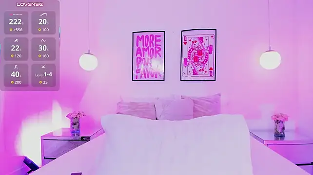Caaty7 - show ass🍑