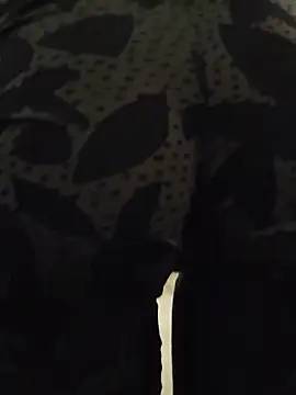 Hotmami93 - Voglio comprarmi tanto intimo