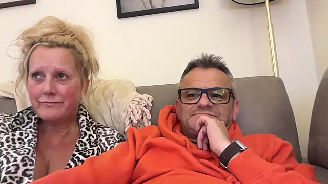 Naughtybutnice76 - Spunk over boobs