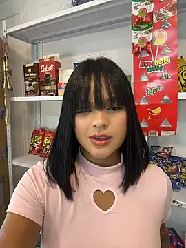 Bella-Ferrer - ride torso in the store