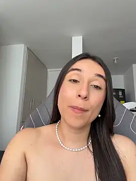 Elisabetta_Amour - spanking your ass x4 two hands