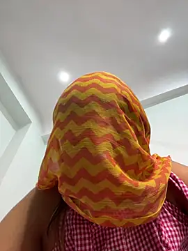 Miss_kanika76 - Pussy fingering