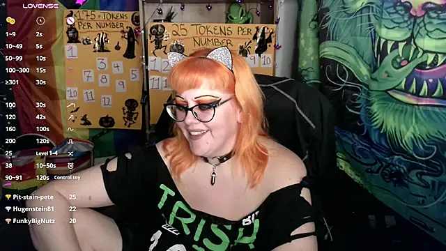 Kinky_Witch - Oil & Spank Ass 6x