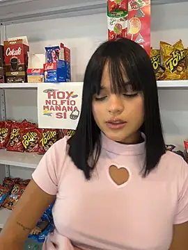 Bella-Ferrer - ride torso in the store