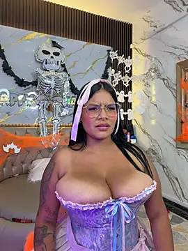 Megan_hugeboobs - Show Some Love for my BIG TITS 🤫🙊
