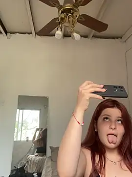 Hellochula777 - Show bien mojada