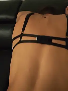 Hotmami93 - Voglio comprarmi tanto intimo
