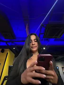 RoseOnYou - NAKED👀PLUG ANAL🥵👀FUCKED BATHROOM😈