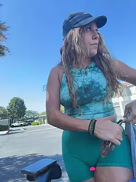 Bigbuttbrooklynn - pinch nipple @goal