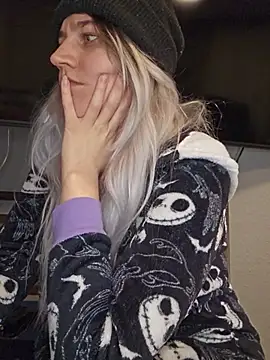 ScarletsWeb - 🔥Naked Entire Show🔥